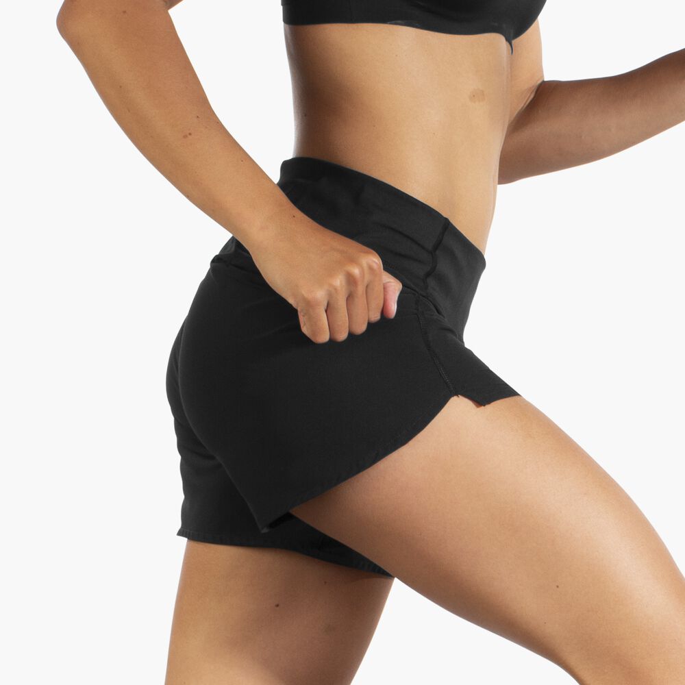 Brooks Chaser 5" Short - Schwarz